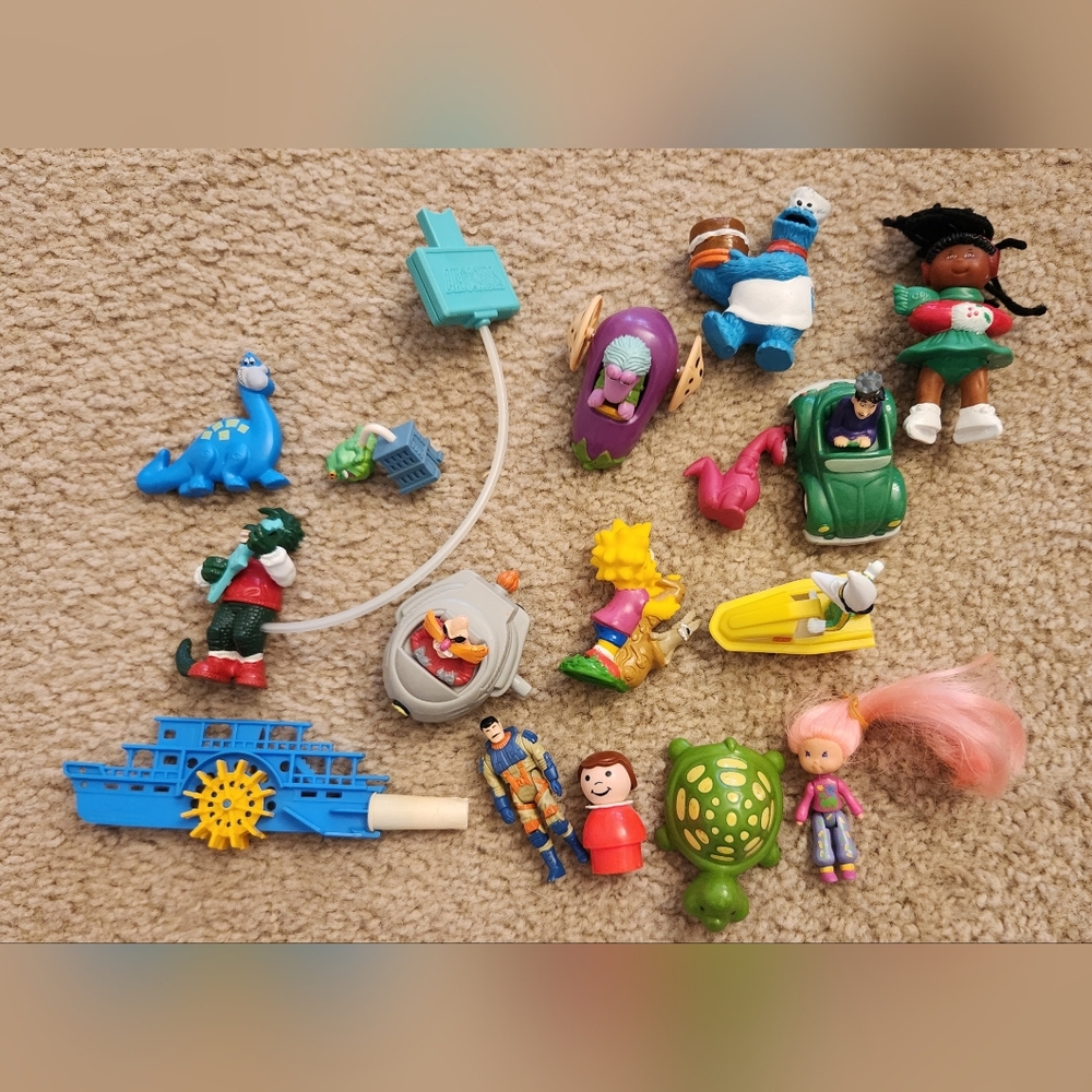 Random Mcdonalds Vtg Toys Set Of 16